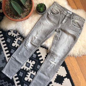 Free People Light Gray Distressed Jeans sz 27